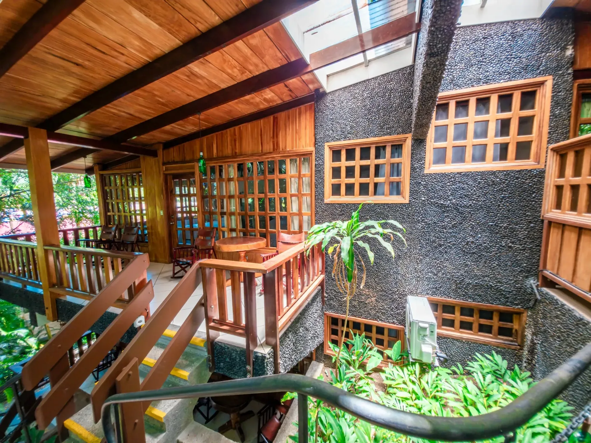 Gallery 270